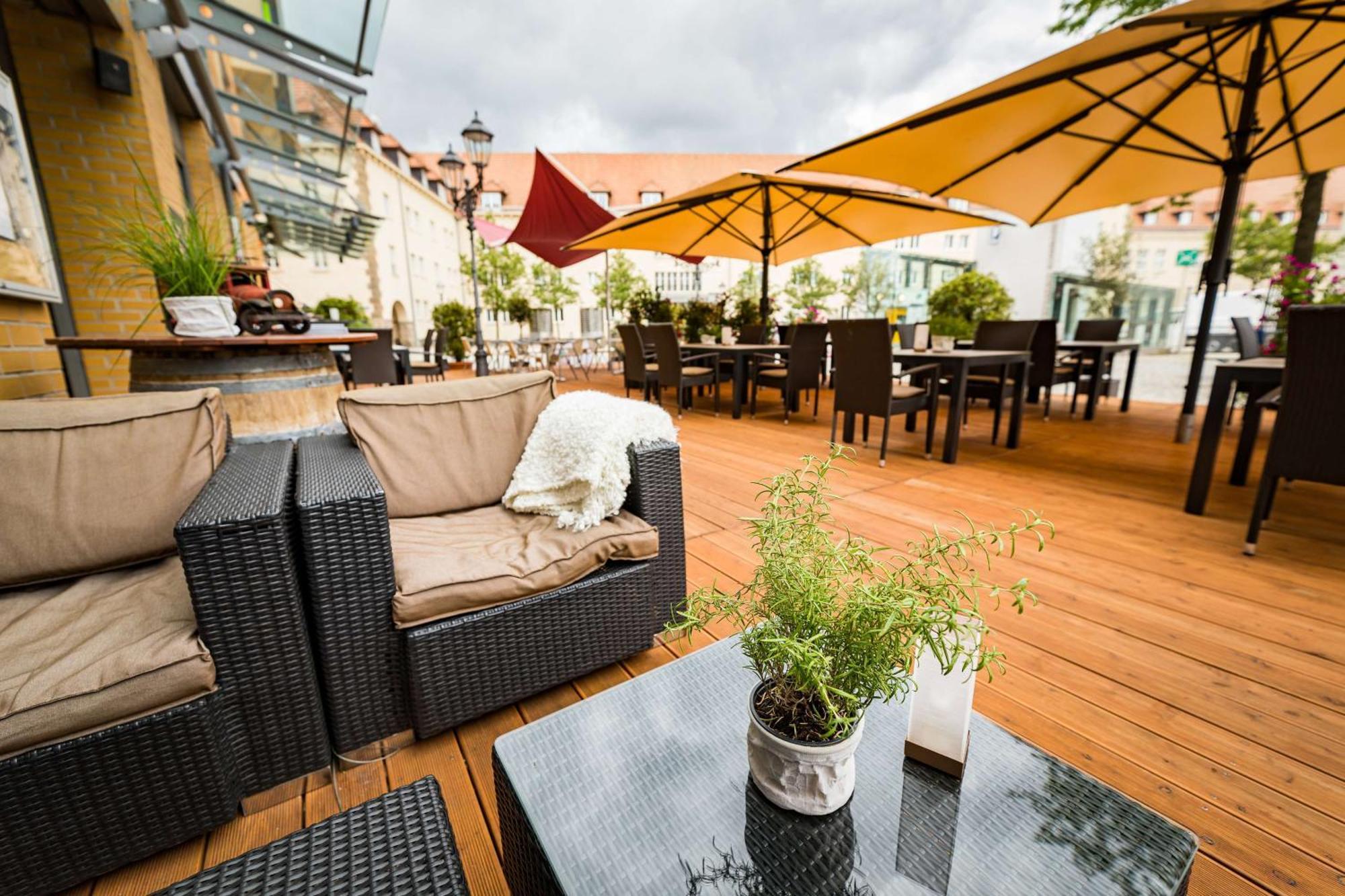 First Inn Hotel ซวิคเคา ภายนอก รูปภาพ
